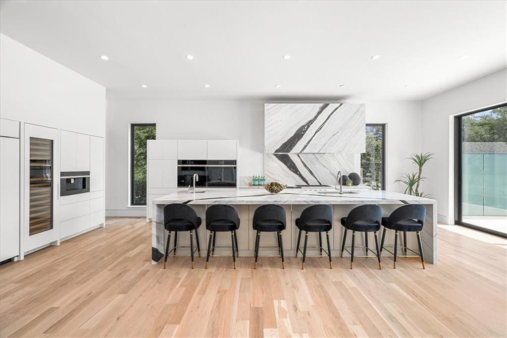 4720 Merlendale Drive, Atlanta, Georgia 30327, 6 Bedrooms Bedrooms, ,7 BathroomsBathrooms,Residential,Sold,4720 Merlendale Drive,7252419