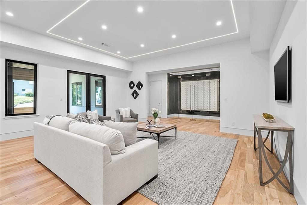 4720 Merlendale Drive, Atlanta, Georgia 30327, 6 Bedrooms Bedrooms, ,7 BathroomsBathrooms,Residential,Sold,4720 Merlendale Drive,7252419