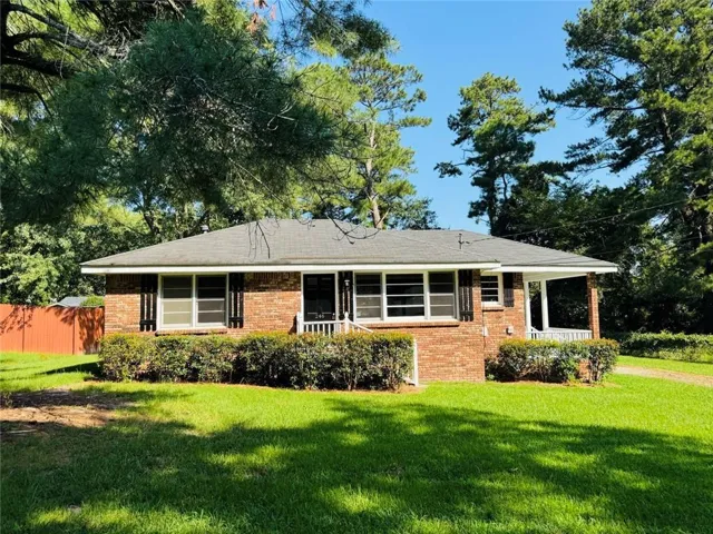 246 Bruce Street, Loganville, Georgia 30052