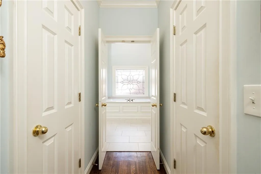 3536 Preserve Drive, Atlanta, Georgia 30339, 4 Bedrooms Bedrooms, 0 ,4 BathroomsBathrooms,Residential,For Sale,3536 Preserve Drive,7735789