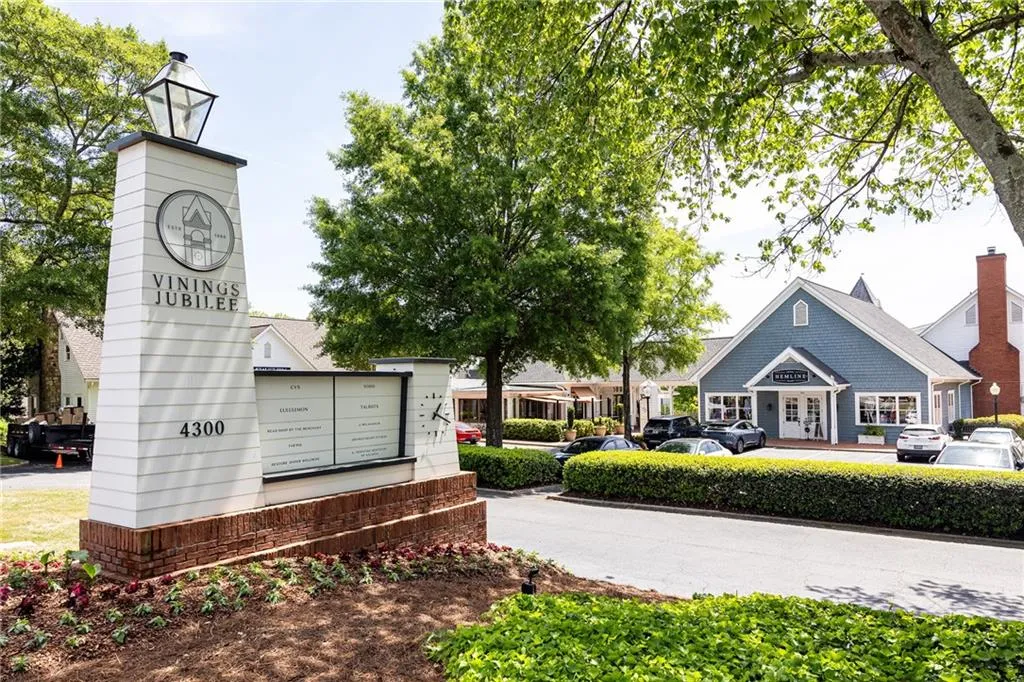 3536 Preserve Drive, Atlanta, Georgia 30339, 4 Bedrooms Bedrooms, 0 ,4 BathroomsBathrooms,Residential,For Sale,3536 Preserve Drive,7735789