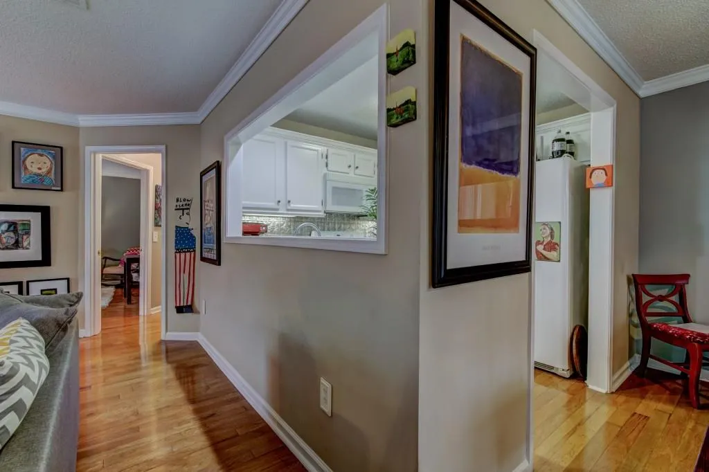 703 Hollyfax Circle, Atlanta, Georgia 30328, 1 Bedroom Bedrooms, ,1 BathroomBathrooms,Residential,Sold,703 Hollyfax Circle,5940980