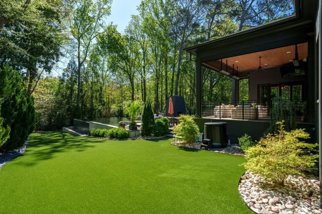 4075 Peachtree Dunwoody Road Ne, Atlanta, Georgia 30342, 5 Bedrooms Bedrooms, 0 ,4 BathroomsBathrooms,Residential,For Sale,4075 Peachtree Dunwoody Road Ne,7750549