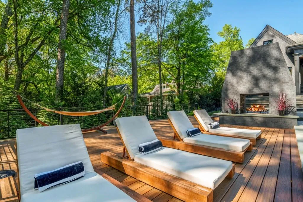 4075 Peachtree Dunwoody Road Ne, Atlanta, Georgia 30342, 5 Bedrooms Bedrooms, 0 ,4 BathroomsBathrooms,Residential,For Sale,4075 Peachtree Dunwoody Road Ne,7750549