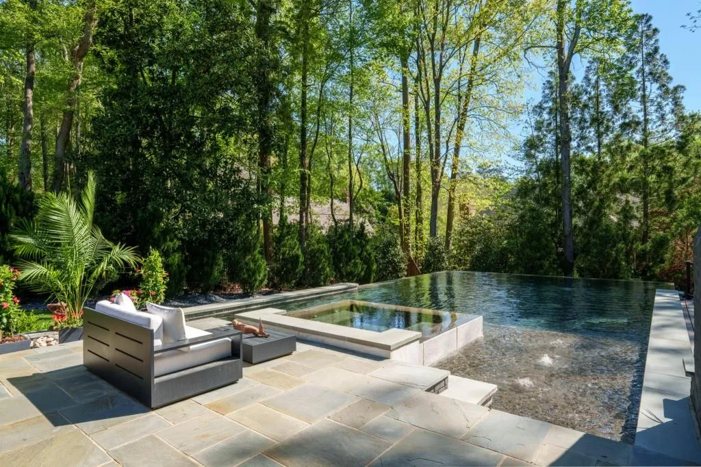 4075 Peachtree Dunwoody Road Ne, Atlanta, Georgia 30342, 5 Bedrooms Bedrooms, 0 ,4 BathroomsBathrooms,Residential,For Sale,4075 Peachtree Dunwoody Road Ne,7750549