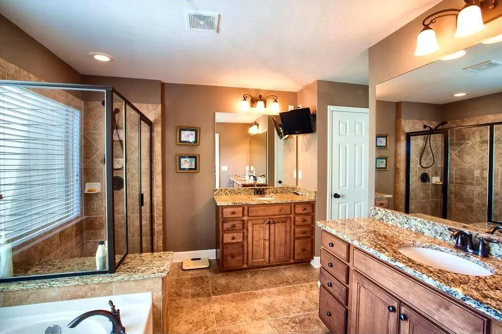 531 Sarabrook Place Unit 531, Atlanta, Georgia 30342, 3 Bedrooms Bedrooms, ,3 BathroomsBathrooms,Residential,Sold,531 Sarabrook Place Unit 531,5572779