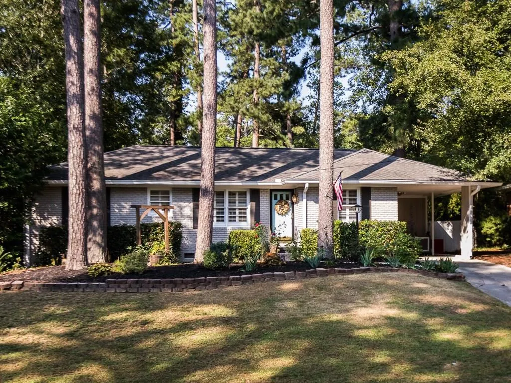 1897 Fairway Circle Ne, Brookhaven, Georgia 30319, 3 Bedrooms Bedrooms, ,2 BathroomsBathrooms,Residential,Sold,1897 Fairway Circle Ne,5907936