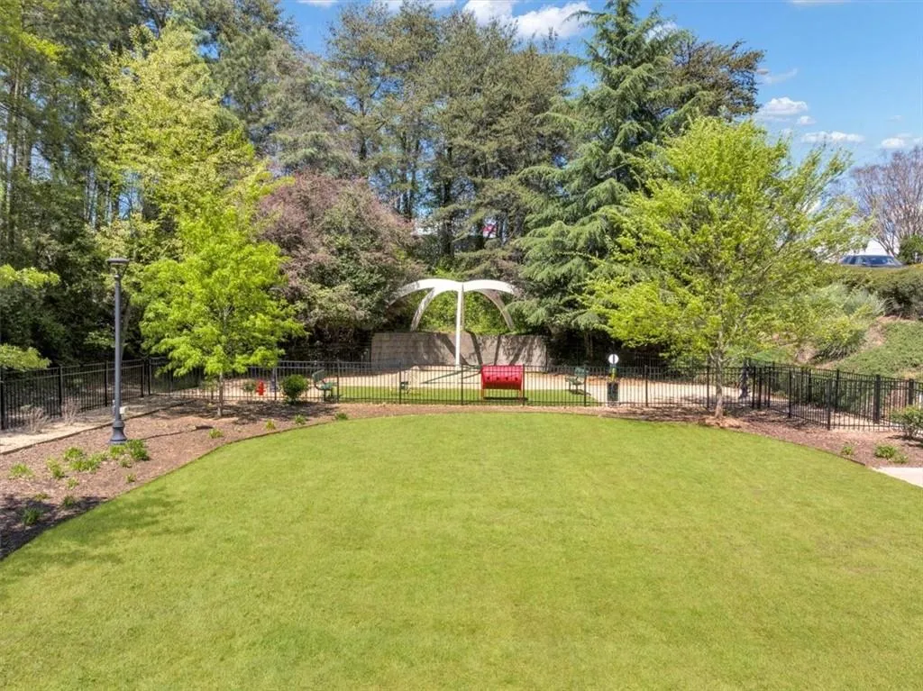 View of Common Area Park