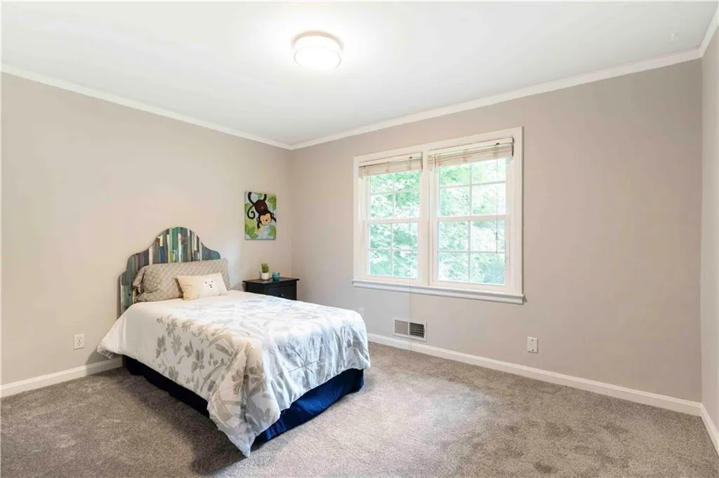 100 Wyndham Drive, Atlanta, Georgia 30328, 4 Bedrooms Bedrooms, ,2 BathroomsBathrooms,Residential,Sold,100 Wyndham Drive,6912619