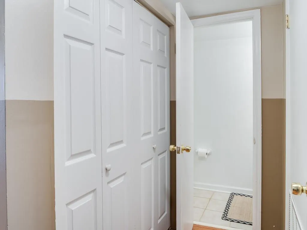 1205 Brighton Point, Sandy Springs, Georgia 30328, 2 Bedrooms Bedrooms, ,2 BathroomsBathrooms,Residential,Sold,1205 Brighton Point,5770840