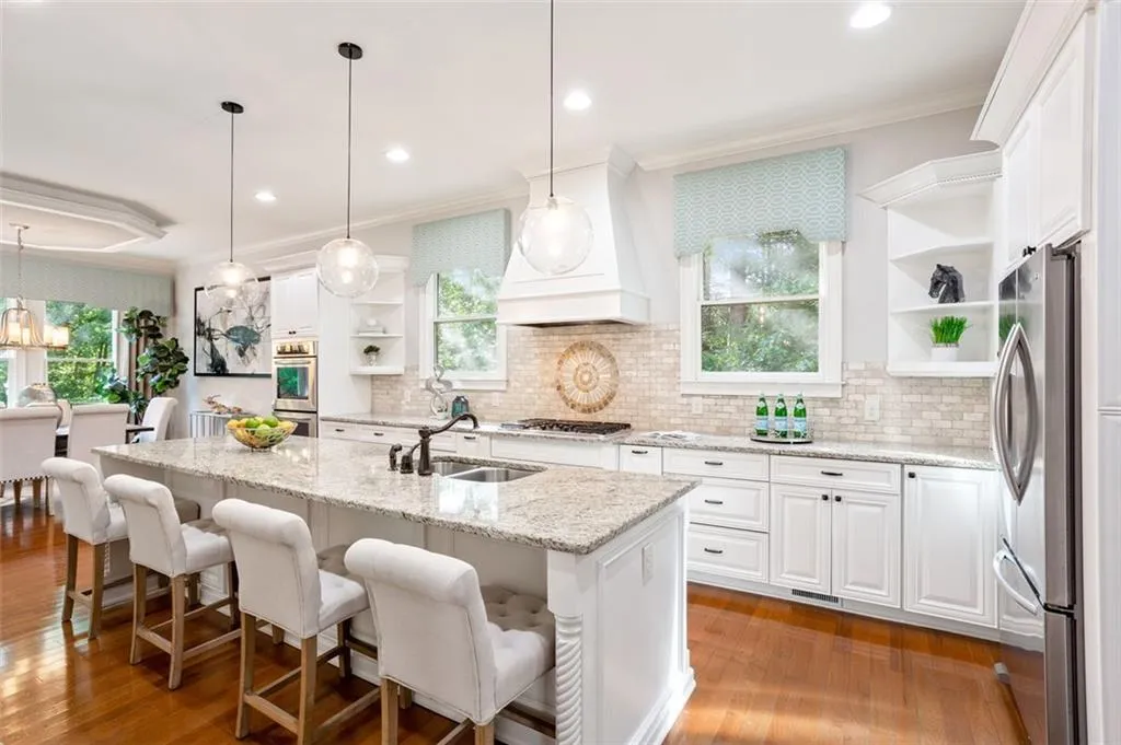 5153 Northland Drive, Atlanta, Georgia 30342, 5 Bedrooms Bedrooms, ,5 BathroomsBathrooms,Residential,Sold,5153 Northland Drive,6937283