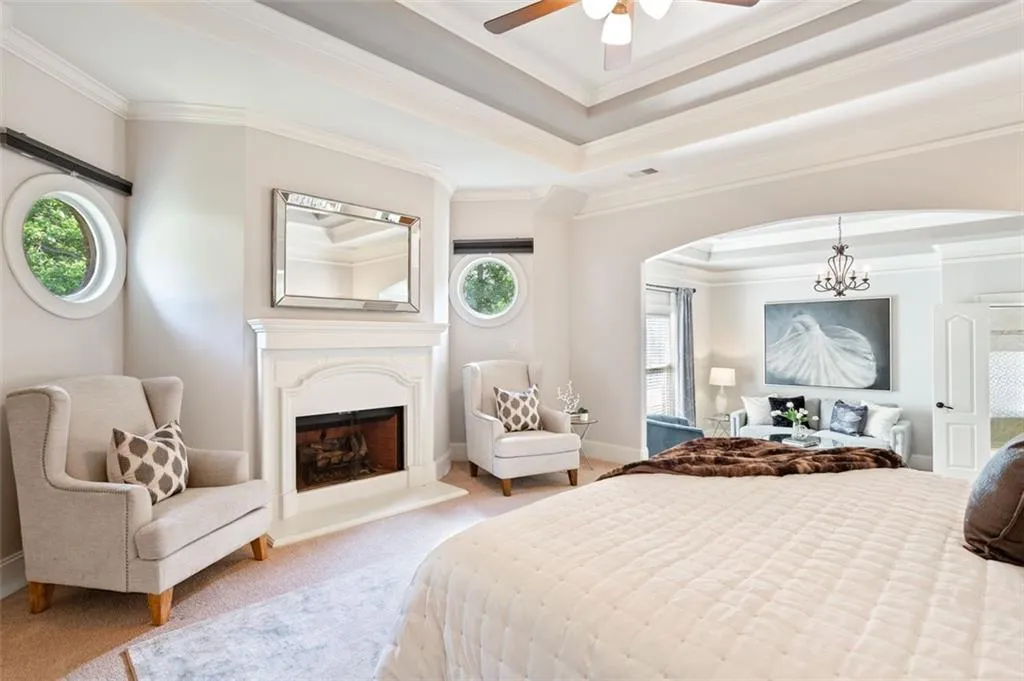 5153 Northland Drive, Atlanta, Georgia 30342, 5 Bedrooms Bedrooms, ,5 BathroomsBathrooms,Residential,Sold,5153 Northland Drive,6937283