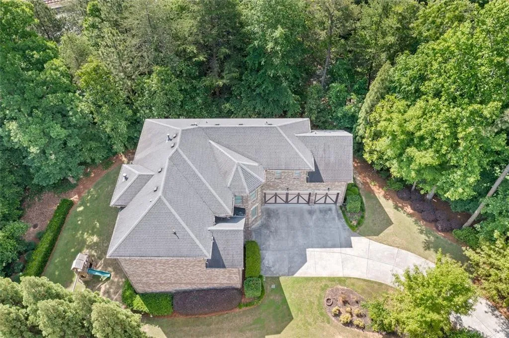 5153 Northland Drive, Atlanta, Georgia 30342, 5 Bedrooms Bedrooms, ,5 BathroomsBathrooms,Residential,Sold,5153 Northland Drive,6937283