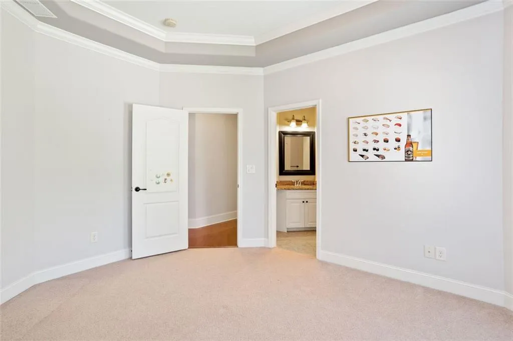 5153 Northland Drive, Atlanta, Georgia 30342, 5 Bedrooms Bedrooms, ,5 BathroomsBathrooms,Residential,Sold,5153 Northland Drive,6937283