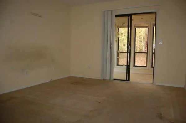 9400 Roberts Drive Unit 2c, Atlanta, Georgia 30350, 1 Bedroom Bedrooms, ,1 BathroomBathrooms,Residential,Sold,9400 Roberts Drive Unit 2c,5794383