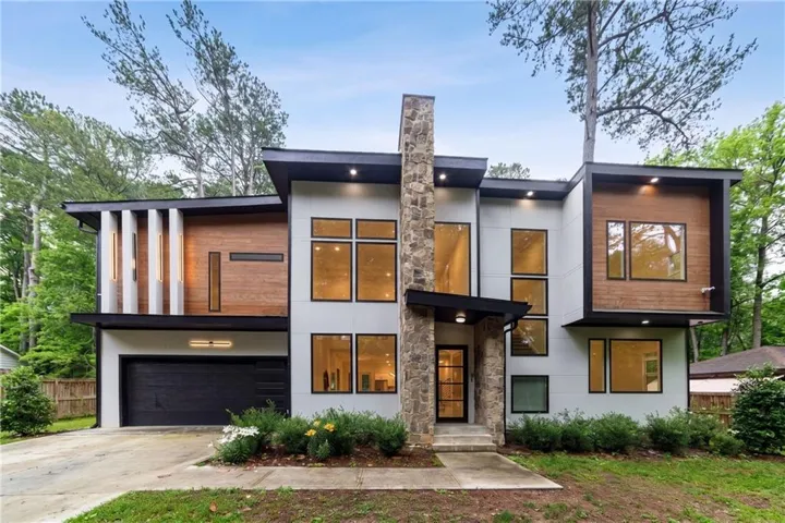 2963 Orion Drive, Decatur, Georgia 30033