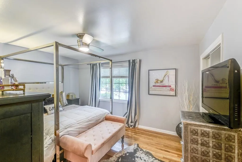 6940 Roswell Rd Road Unit 3d, Sandy Springs, Georgia 30328, 1 Bedroom Bedrooms, ,1 BathroomBathrooms,Residential,Sold,6940 Roswell Rd Road Unit 3d,6063862