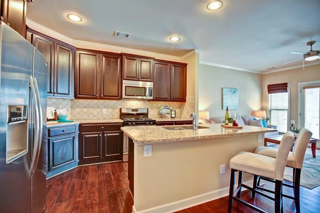 1212 Lavista Circle Ne Unit 1212, Atlanta, Georgia 30324, 3 Bedrooms Bedrooms, ,3 BathroomsBathrooms,Residential,Sold,1212 Lavista Circle Ne Unit 1212,5741278