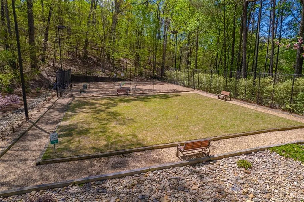 400 Bainbridge Dr, Sandy Springs, Georgia 30327, 2 Bedrooms Bedrooms, ,2 BathroomsBathrooms,Residential,Sold,400 Bainbridge Dr,7025996
