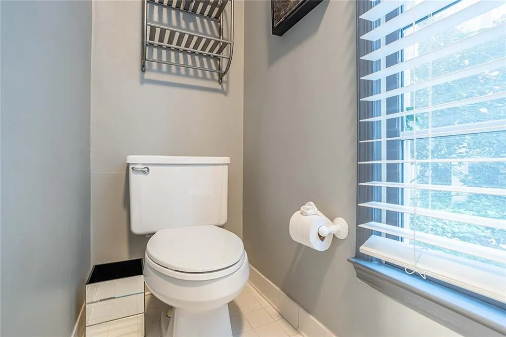 400 Bainbridge Dr, Sandy Springs, Georgia 30327, 2 Bedrooms Bedrooms, ,2 BathroomsBathrooms,Residential,Sold,400 Bainbridge Dr,7025996