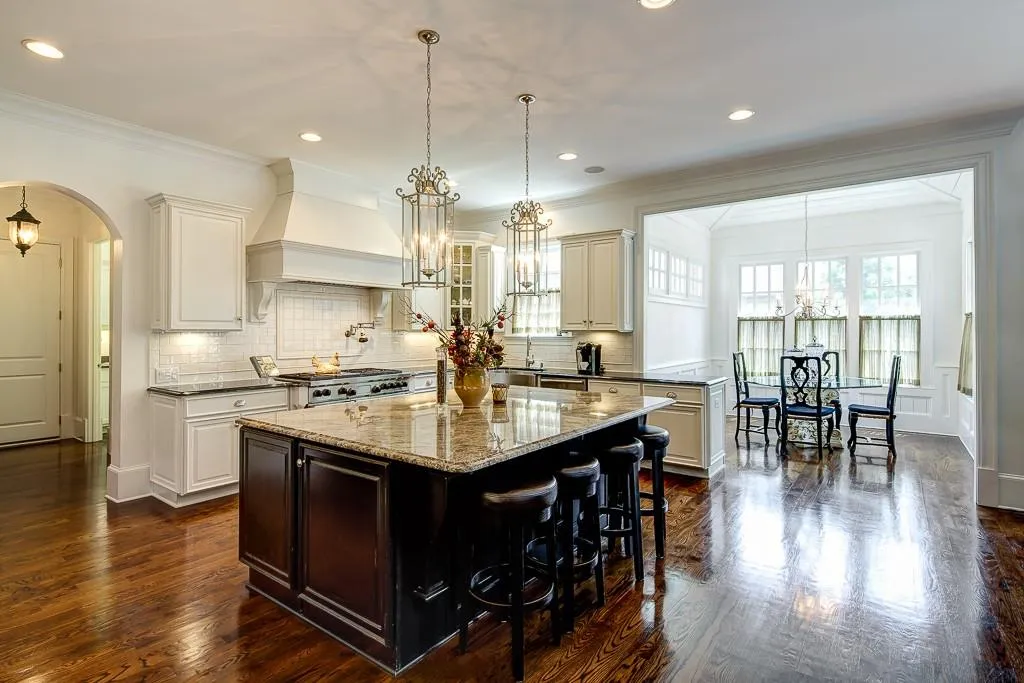 3821 Teesdale Court, Sandy Springs, Georgia 30350, 5 Bedrooms Bedrooms, ,6 BathroomsBathrooms,Residential,Sold,3821 Teesdale Court,5733174