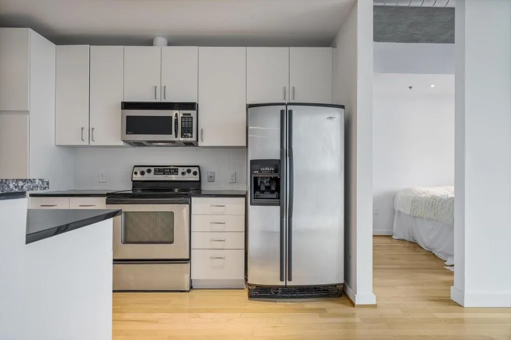 943 Peachtree Street Ne Unit 716, Atlanta, Georgia 30309, 1 Bedroom Bedrooms, ,1 BathroomBathrooms,Residential,For Sale,943 Peachtree Street Ne Unit 716,7593361