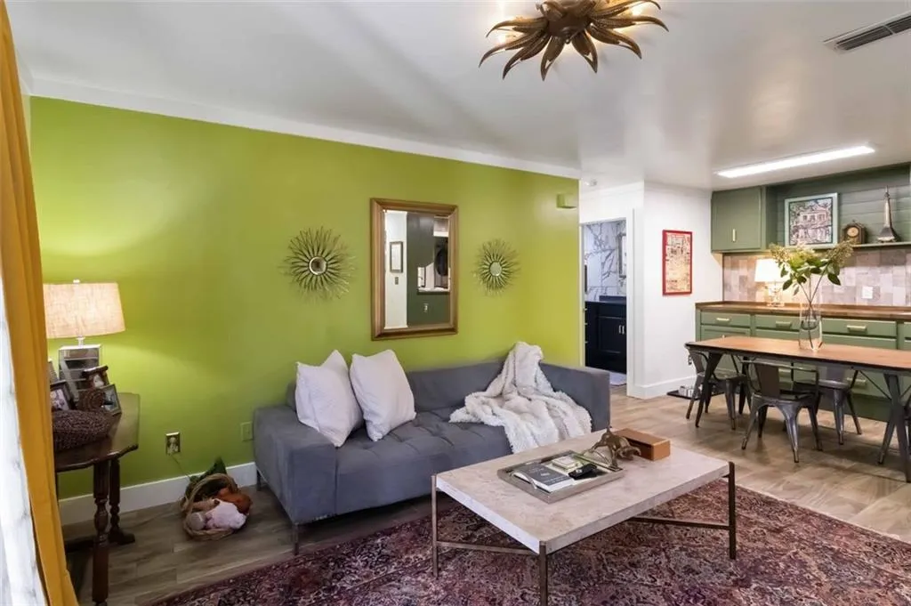 104 Granville Court Unit 104, Atlanta, Georgia 30328, 1 Bedroom Bedrooms, ,1 BathroomBathrooms,Residential,For Sale,104 Granville Court Unit 104,7666564