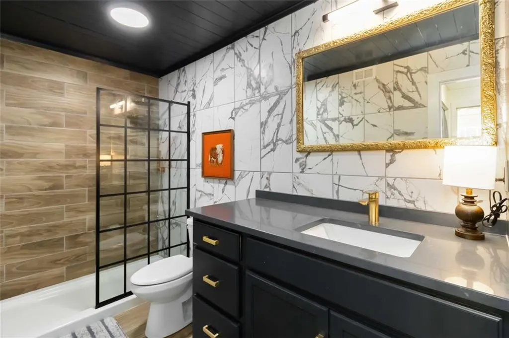 Spa Like Bathroom