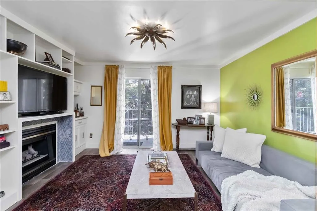104 Granville Court Unit 104, Atlanta, Georgia 30328, 1 Bedroom Bedrooms, ,1 BathroomBathrooms,Residential,For Sale,104 Granville Court Unit 104,7666564