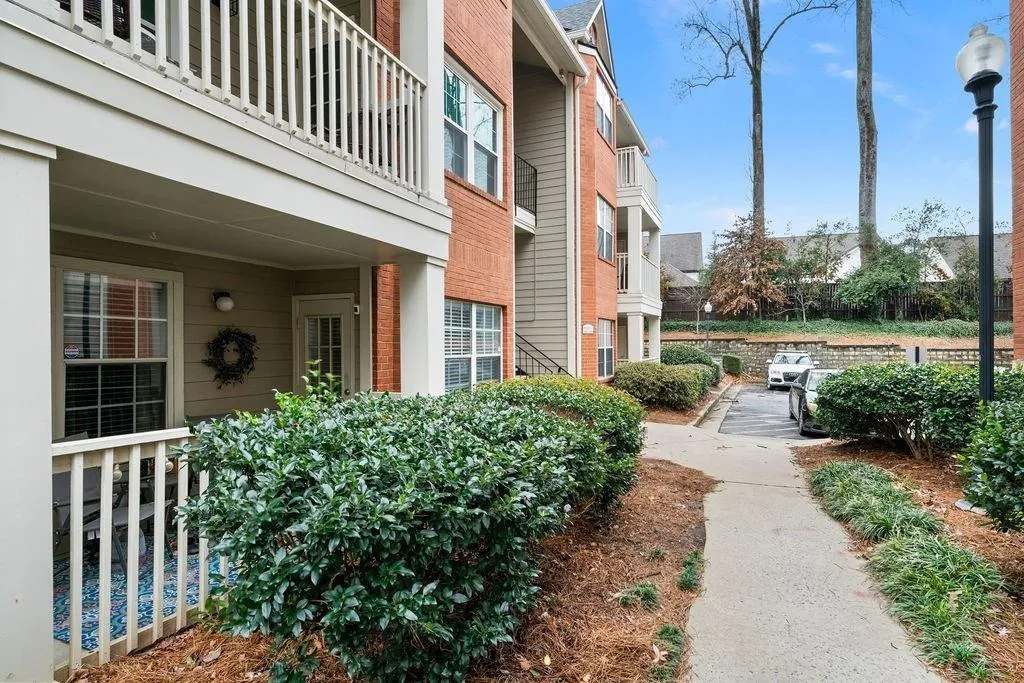 3063 Chastain Park Court Ne, Atlanta, Georgia 30342, 1 Bedroom Bedrooms, ,1 BathroomBathrooms,Residential,For Sale,3063 Chastain Park Court Ne,7591577