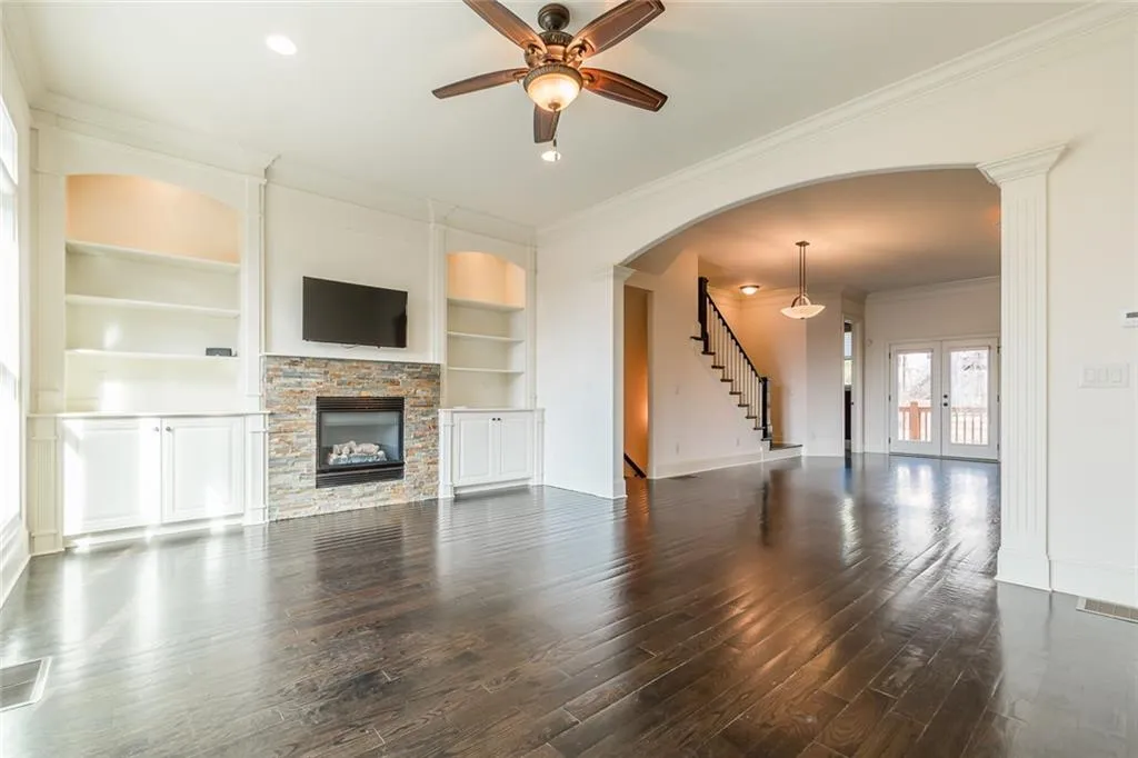 476 Pearl Cove Court, Atlanta, Georgia 30350, 4 Bedrooms Bedrooms, ,3 BathroomsBathrooms,Residential,Sold,476 Pearl Cove Court,6127660