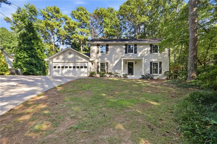 1215 Lake Crest Terrace, Roswell, Georgia 30075