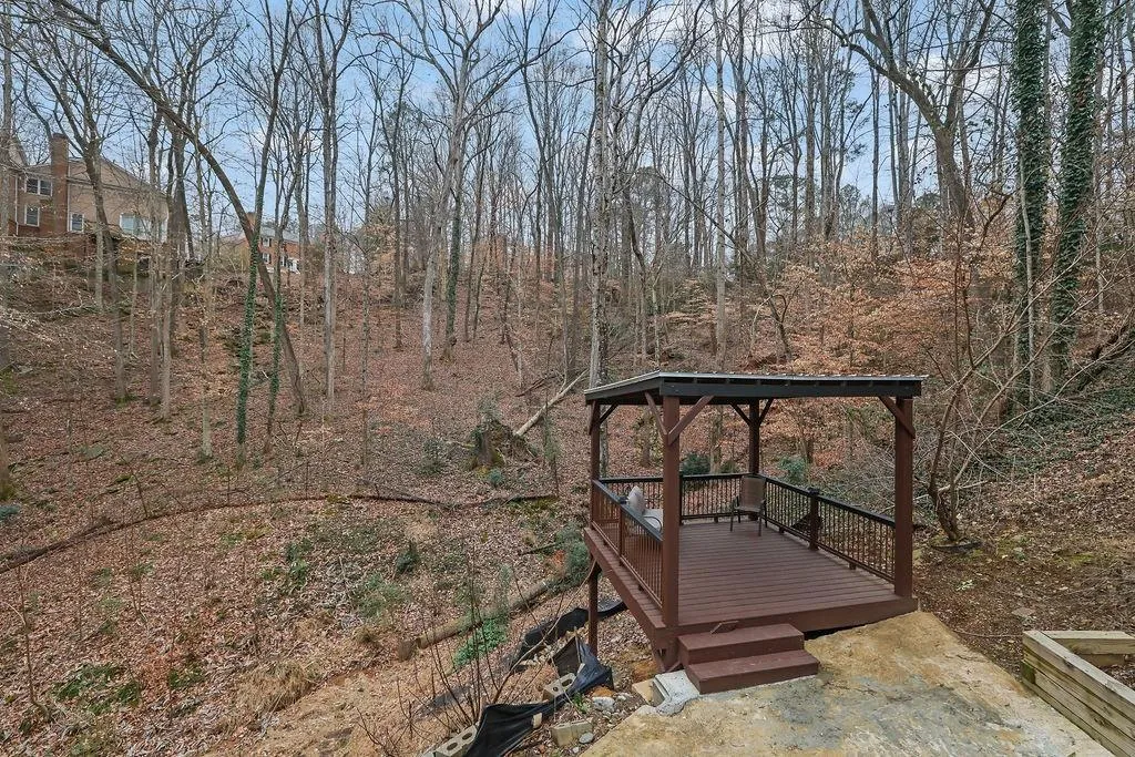 100 Trowbridge Road, Atlanta, Georgia 30350, 6 Bedrooms Bedrooms, ,5 BathroomsBathrooms,Residential,For Sale,100 Trowbridge Road,7714060
