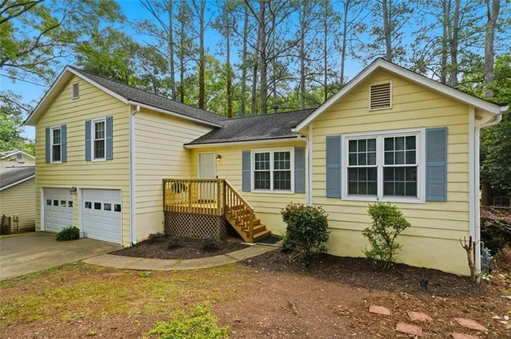 165 Tyson Circle, Roswell, Georgia 30076