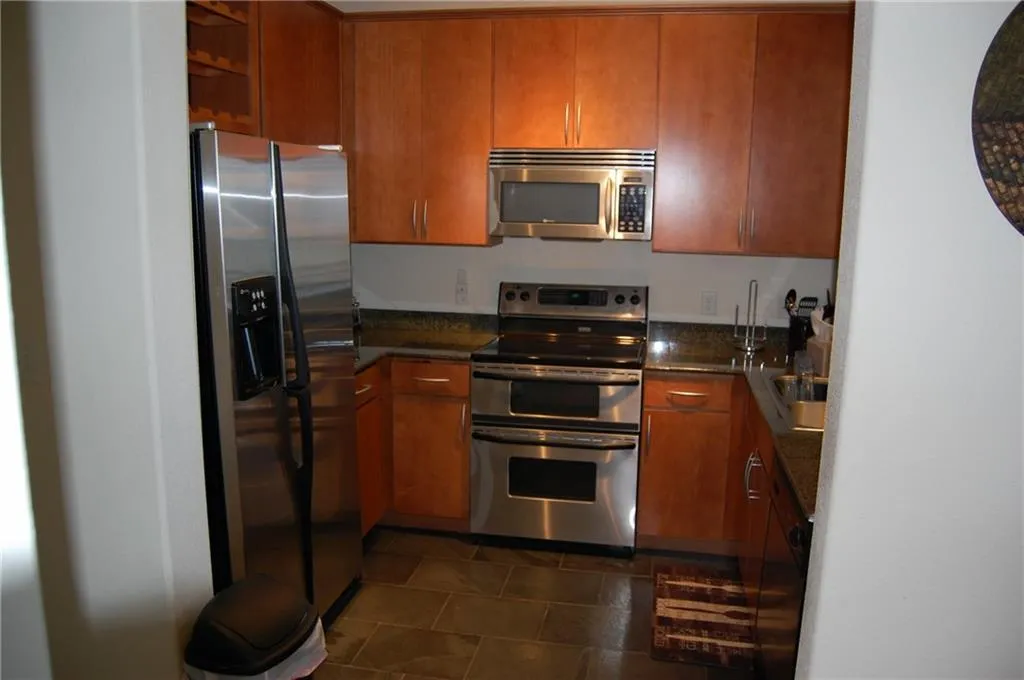 3445 Stratford Road Unit 2205, Atlanta, Georgia 30326, 1 Bedroom Bedrooms, ,1 BathroomBathrooms,Residential,Sold,3445 Stratford Road Unit 2205,5649399