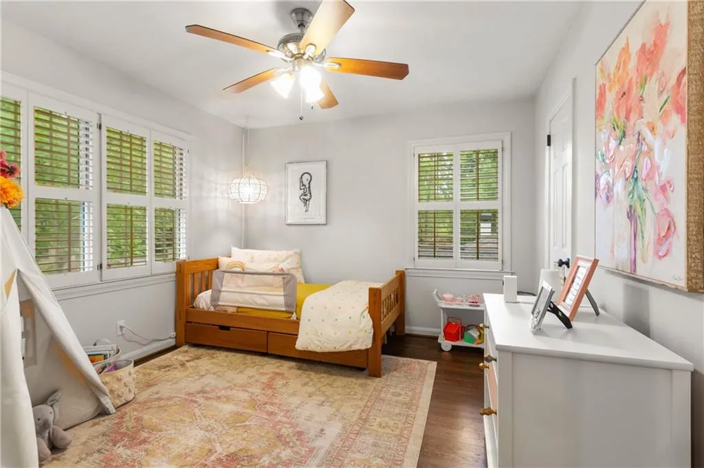 489 Brookfield Drive, Atlanta, Georgia 30342, 4 Bedrooms Bedrooms, ,2 BathroomsBathrooms,Residential,Sold,489 Brookfield Drive,6880722