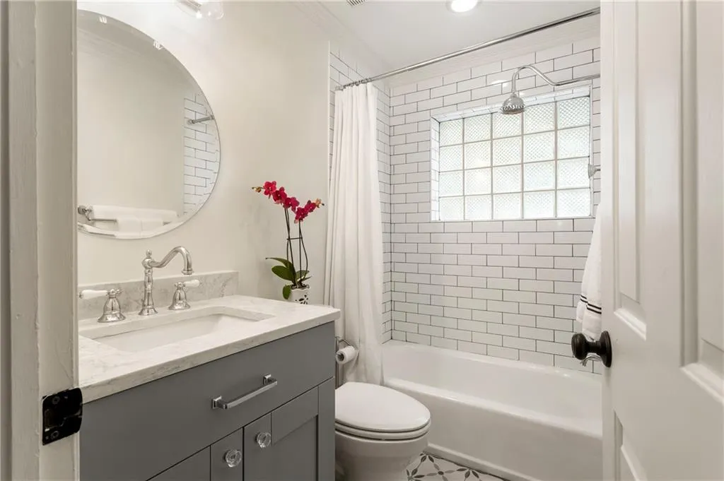 489 Brookfield Drive, Atlanta, Georgia 30342, 4 Bedrooms Bedrooms, ,2 BathroomsBathrooms,Residential,Sold,489 Brookfield Drive,6880722