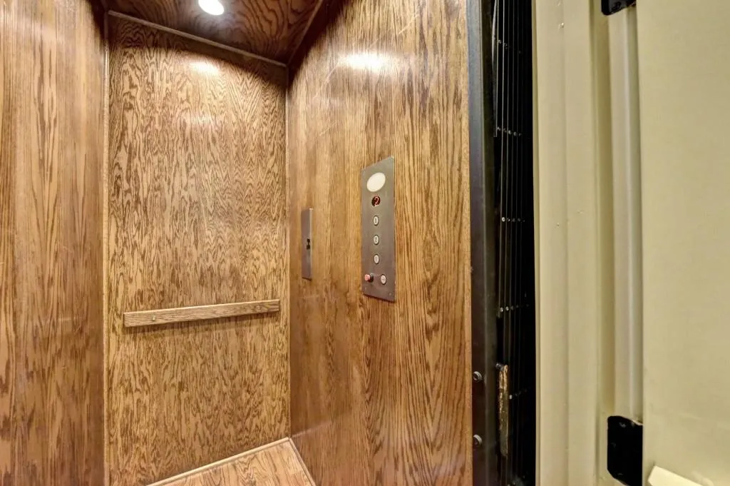 710 Bittersweet Trail, Atlanta, Georgia 30350, 6 Bedrooms Bedrooms, ,7 BathroomsBathrooms,Residential,Sold,710 Bittersweet Trail,5994801