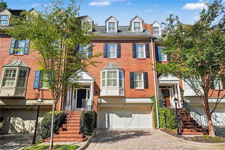 3685 Peachtree Road Northeast Unit 16, Atlanta, Georgia 30319