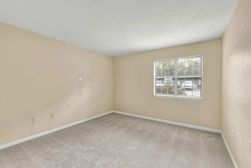 475 Mount Vernon Highway Ne Unit C129, Atlanta, Georgia 30328, 1 Bedroom Bedrooms, ,1 BathroomBathrooms,Residential,Sold,475 Mount Vernon Highway Ne Unit C129,6959187