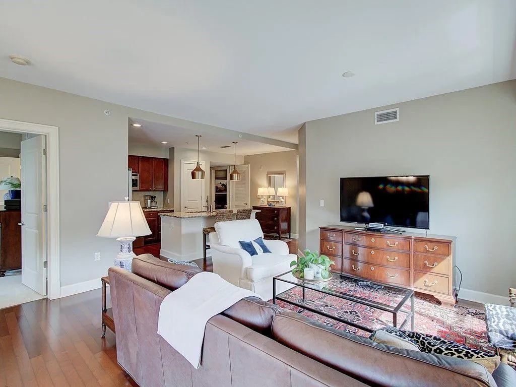200 River Vista Drive Unit 623, Atlanta, Georgia 30339, 2 Bedrooms Bedrooms, ,2 BathroomsBathrooms,Residential,Sold,200 River Vista Drive Unit 623,6852309