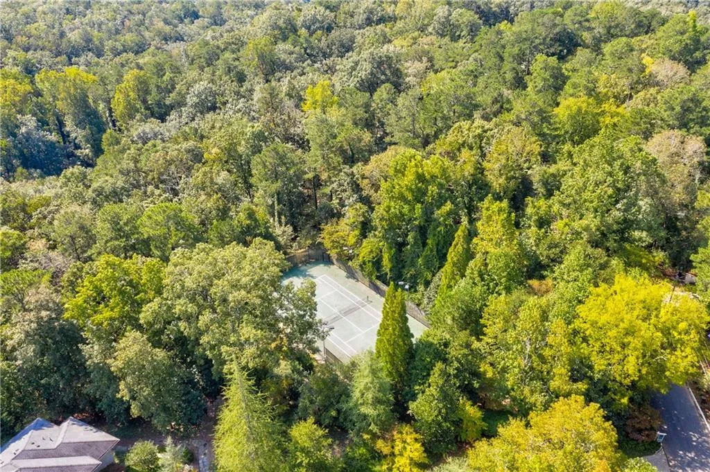 4935 Riverview Road, Atlanta, Georgia 30327, ,Residential,Sold,4935 Riverview Road,6834163