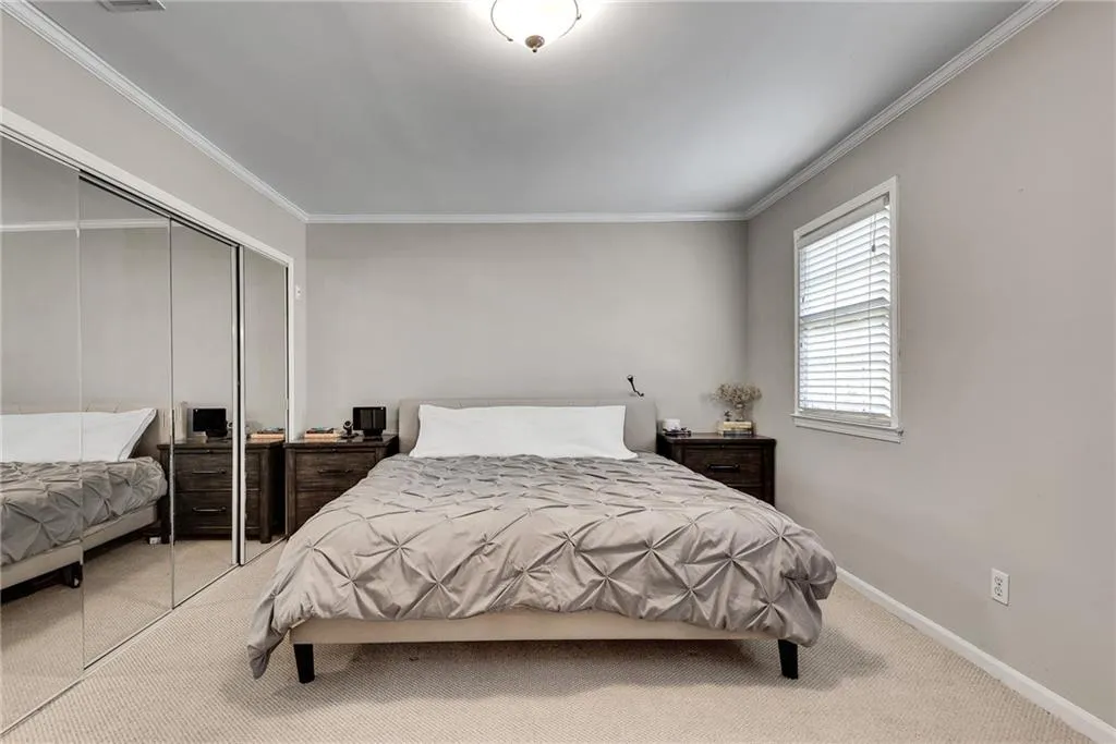 6520 Roswell Road Unit 11, Atlanta, Georgia 30328, 3 Bedrooms Bedrooms, ,2 BathroomsBathrooms,Residential,Sold,6520 Roswell Road Unit 11,7703789