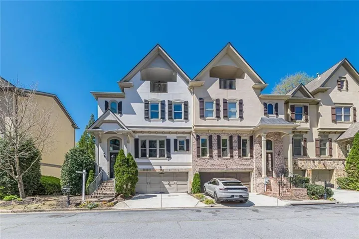 1930 Saxon Valley Circle Ne, Atlanta, Georgia 30319