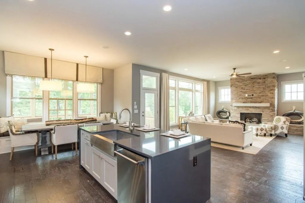 3004 Eamont Terrace, Sandy Springs, Georgia 30328, 5 Bedrooms Bedrooms, ,4 BathroomsBathrooms,Residential,Sold,3004 Eamont Terrace,5799229