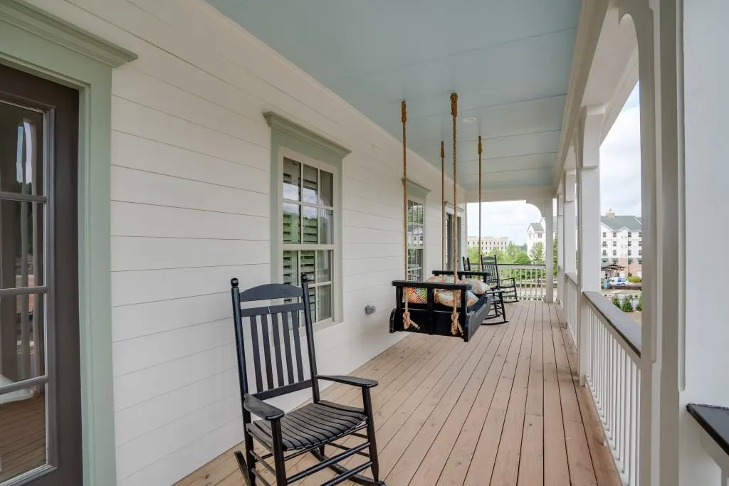 3004 Eamont Terrace, Sandy Springs, Georgia 30328, 5 Bedrooms Bedrooms, ,4 BathroomsBathrooms,Residential,Sold,3004 Eamont Terrace,5799229