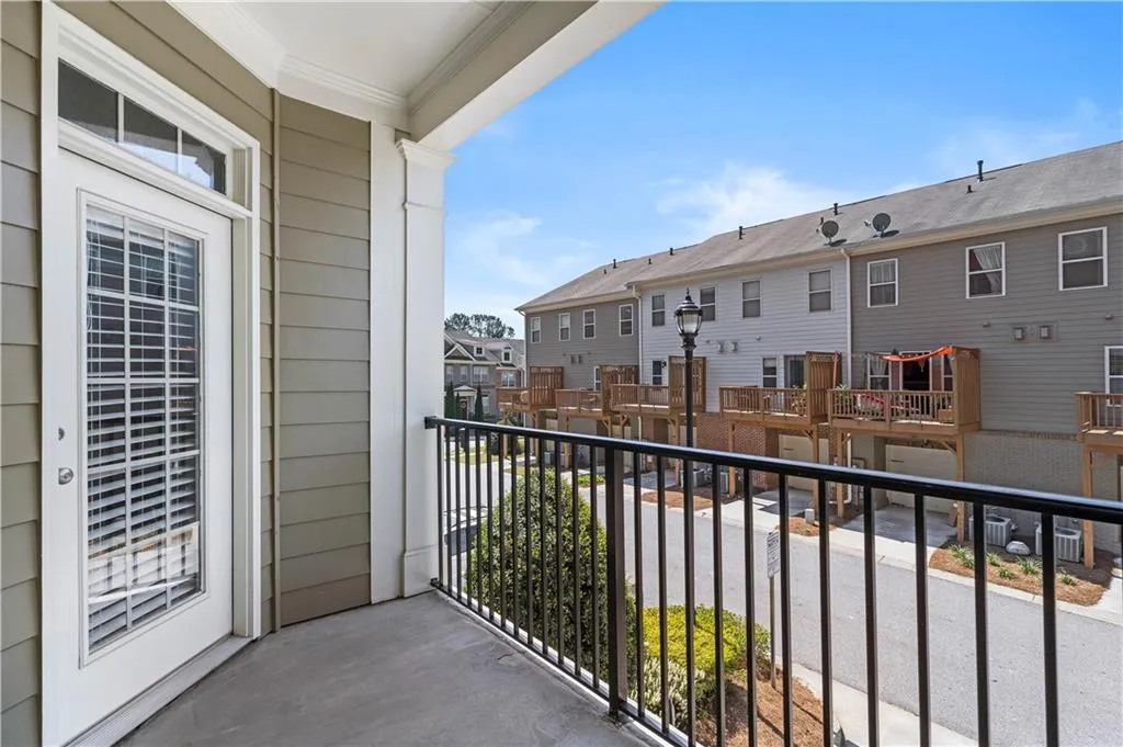 7265 Glisten Avenue Unit 113, Atlanta, Georgia 30328, 1 Bedroom Bedrooms, ,1 BathroomBathrooms,Residential,Sold,7265 Glisten Avenue Unit 113,6863453