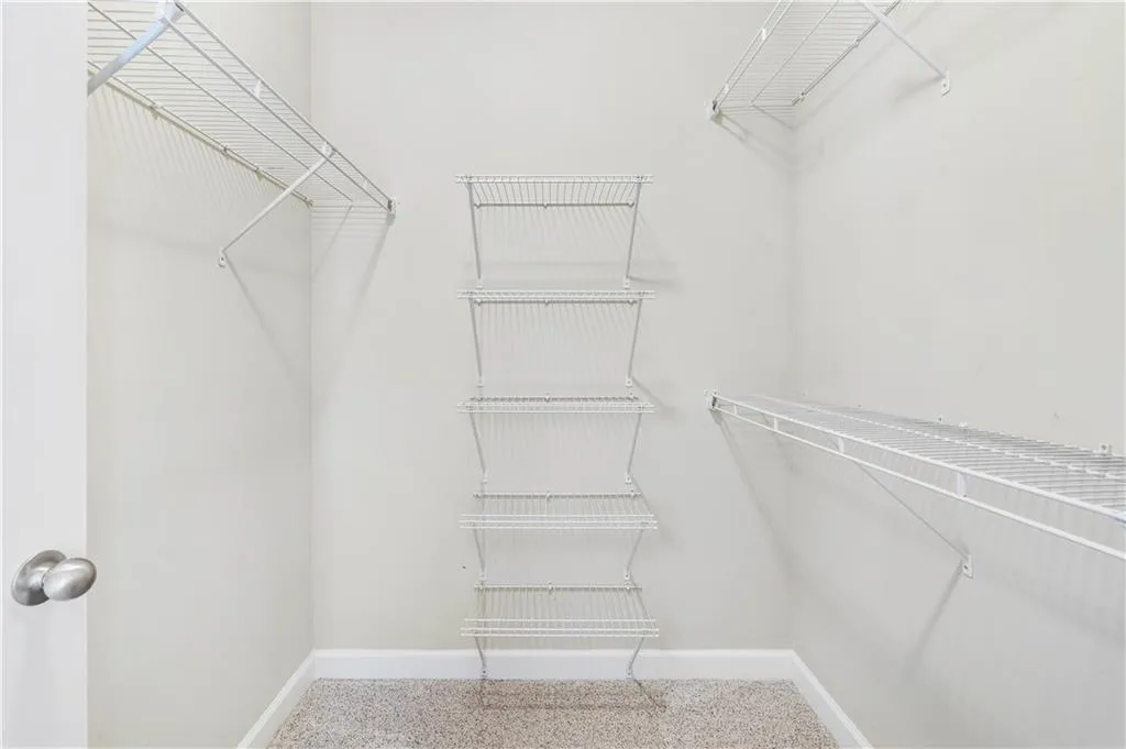 7265 Glisten Avenue Unit 113, Atlanta, Georgia 30328, 1 Bedroom Bedrooms, ,1 BathroomBathrooms,Residential,Sold,7265 Glisten Avenue Unit 113,6863453