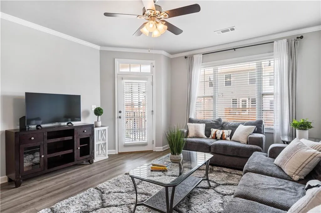 7265 Glisten Avenue Unit 113, Atlanta, Georgia 30328, 1 Bedroom Bedrooms, ,1 BathroomBathrooms,Residential,Sold,7265 Glisten Avenue Unit 113,6863453