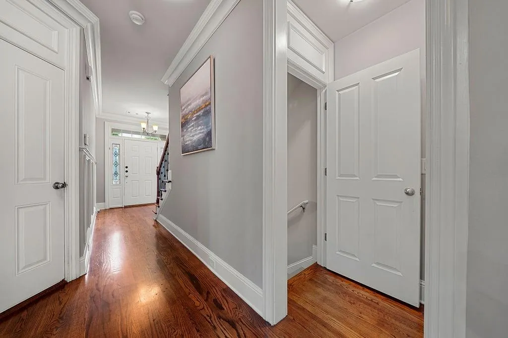 8065 Glisten Avenue, Sandy Springs, Georgia 30328, 3 Bedrooms Bedrooms, ,2 BathroomsBathrooms,Residential,Sold,8065 Glisten Avenue,7080752